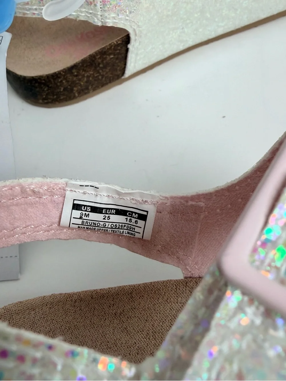 OshKosh B'gosh White Glitter Sandals with Pink Buckles